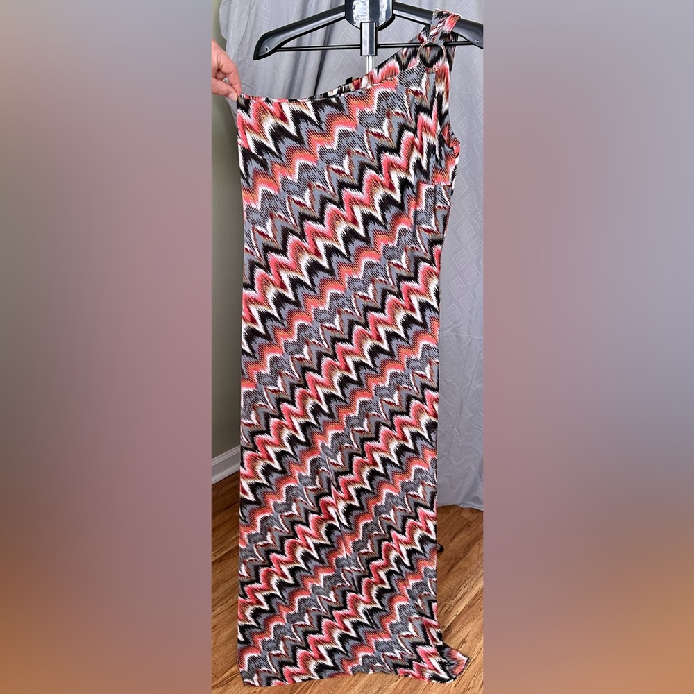 Milano One Shoulder Dress - Black, Red, White Zigzag